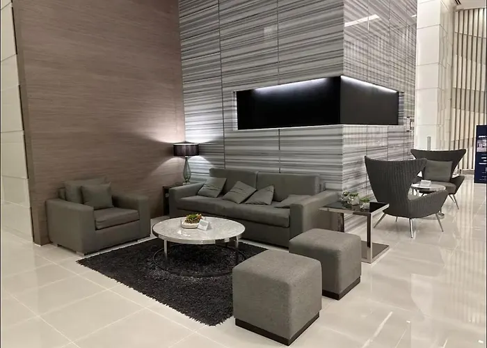 Stylish Makati 2br With Ktv And Awesome Pools! Apartment