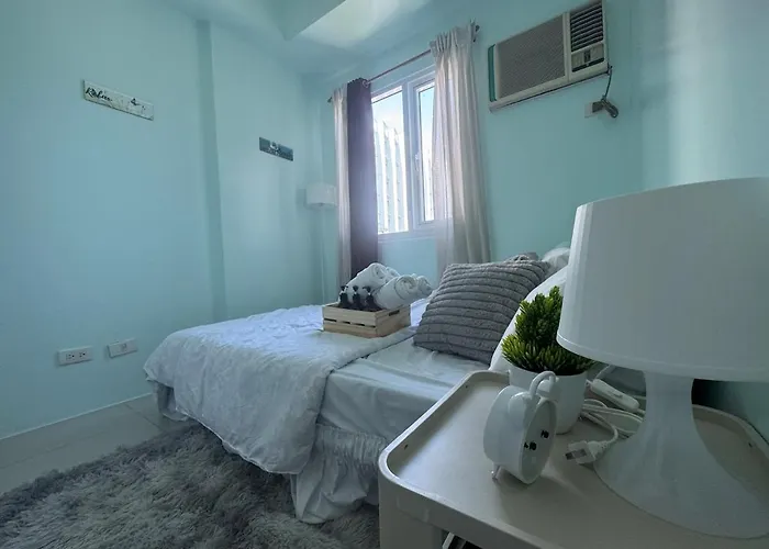 Stylish Makati 2br With Ktv And Awesome Pools! Manila