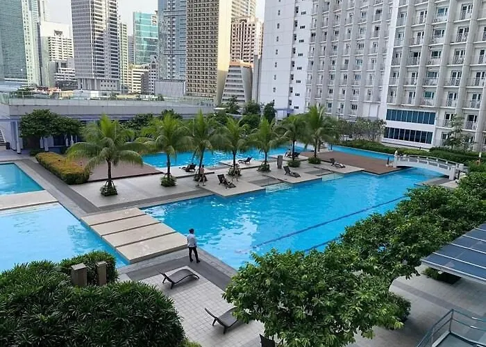 Apartment Stylish Makati 2br With Ktv And Awesome Pools!